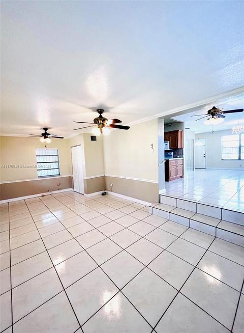 441 E 15th St, Hialeah, FL 33010 photo 11