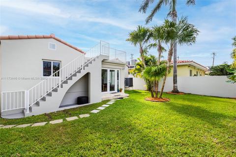 8810 Byron Ave, Surfside, FL 33154 photo 6