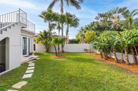 8810 Byron Ave, Surfside, FL 33154 photo 32