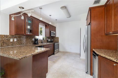 8810 Byron Ave, Surfside, FL 33154 photo 26