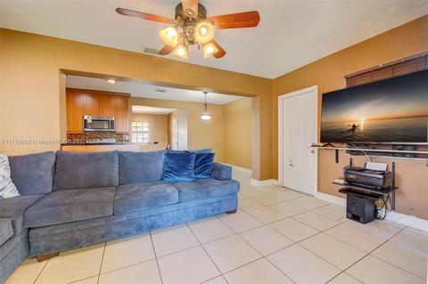 3201 SW 66th Ave, Miramar, FL 33023 photo 10