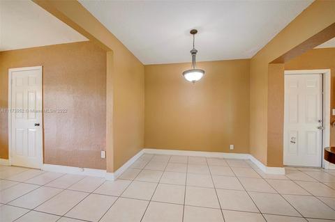 3201 SW 66th Ave, Miramar, FL 33023 photo 12