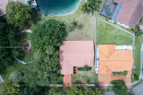 14962 Rednock Ln, Miami Lakes, FL 33016 photo 4