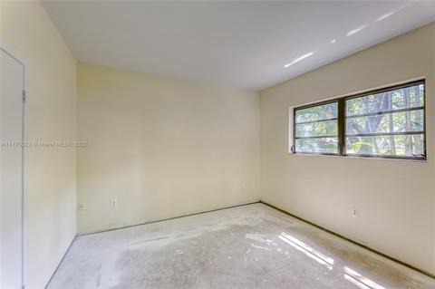 14962 Rednock Ln, Miami Lakes, FL 33016 photo 21