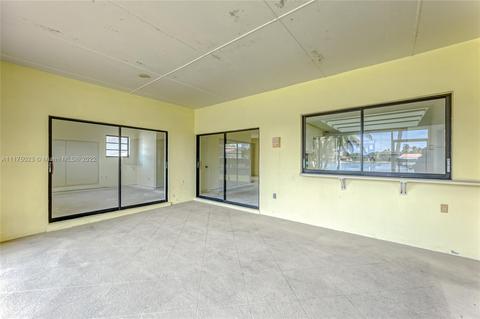 14962 Rednock Ln, Miami Lakes, FL 33016 photo 27