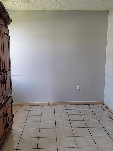 474 E 57th St, Hialeah, FL 33013 photo 3