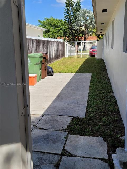 474 E 57th St, Hialeah, FL 33013 photo 5
