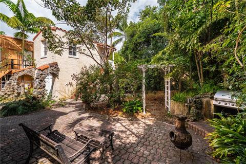 913 Majorca Ave, Coral Gables, FL 33134 photo 20