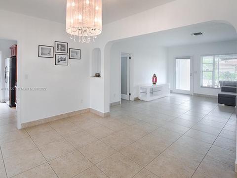 9040 Abbott Ave, Surfside, FL 33154 photo 7