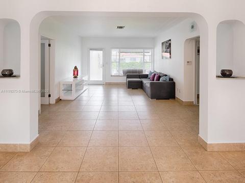 9040 Abbott Ave, Surfside, FL 33154 photo 9