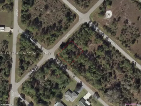 11398 Tenth Ave, Punta Gorda, FL 33955