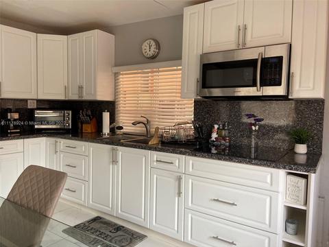 914 E 24th St, Hialeah, FL 33013 photo 6