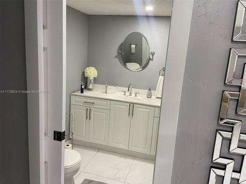 914 E 24th St, Hialeah, FL 33013 photo 9