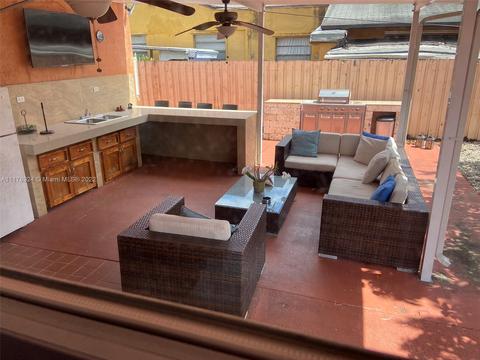 914 E 24th St, Hialeah, FL 33013 photo 12