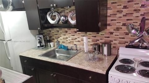 367 E 14th St, Hialeah, FL 33010 photo 9