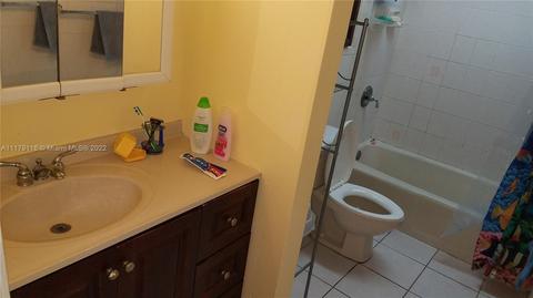 367 E 14th St, Hialeah, FL 33010 photo 6