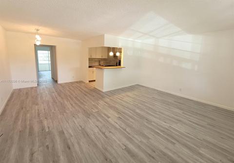 14 Salisbury A #14, West Palm Beach, FL 33417