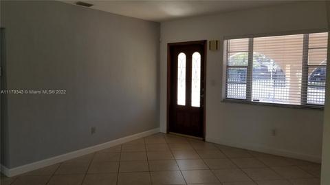 5741 E 4th Ave, Hialeah, FL 33013 photo 16