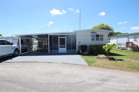 1192 24th St, Okeechobee, FL 34974 photo 2