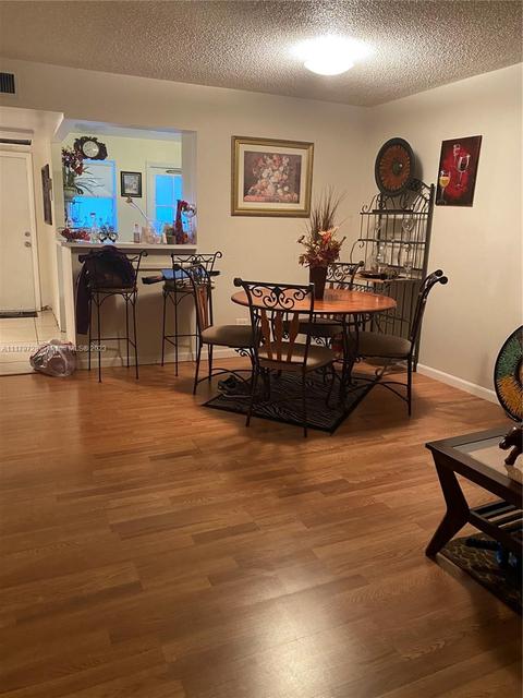 445 NE 195th St #424, Miami, FL 33179