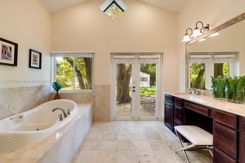 6875 SW 96 St, Pinecrest, FL 33156 photo 28