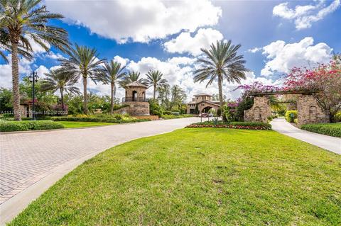 9604 Exbury Ct, Parkland, FL 33076 photo 2