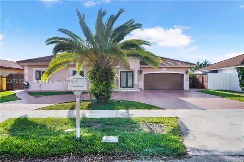 7112 W 4th Ct, Hialeah, FL 33014 photo 1