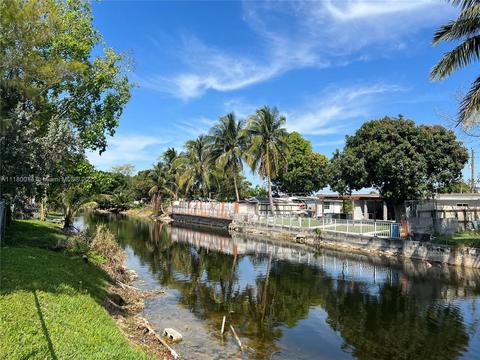 4891 NW 177th St, Miami Gardens, FL 33055 photo 9