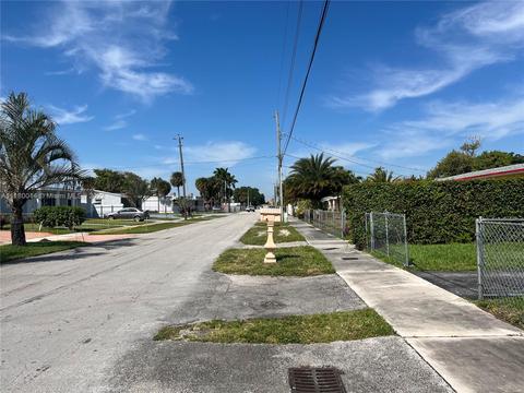 4891 NW 177th St, Miami Gardens, FL 33055 photo 10