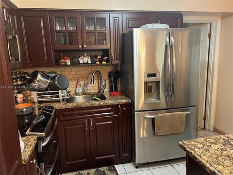 4891 NW 177th St, Miami Gardens, FL 33055 photo 4