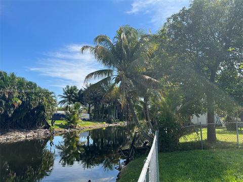 4891 NW 177th St, Miami Gardens, FL 33055 photo 8