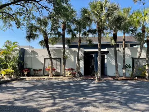 6411 Windmill Gate Rd, Miami Lakes, FL 33014 photo 1