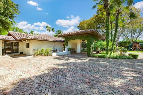 6355 Chapman Field Dr, Pinecrest, FL 33156 photo 4
