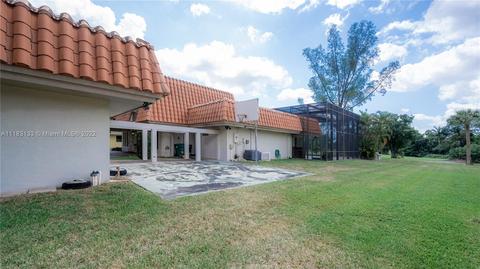 7240 S Prestwick Pl, Miami Lakes, FL 33014 photo 8