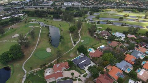 7240 S Prestwick Pl, Miami Lakes, FL 33014 photo 10