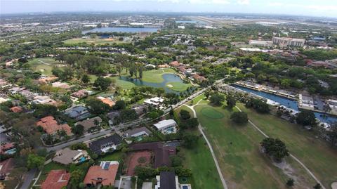7240 S Prestwick Pl, Miami Lakes, FL 33014 photo 11