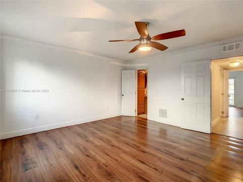 809 W 79th Pl, Hialeah, FL 33014 photo 16