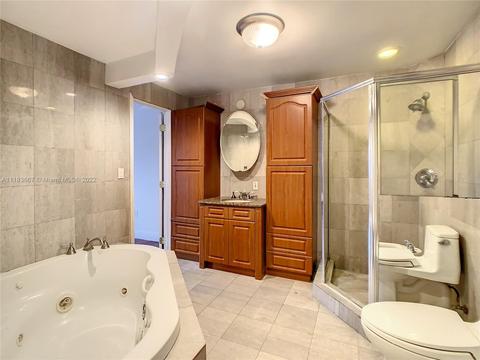 809 W 79th Pl, Hialeah, FL 33014 photo 18