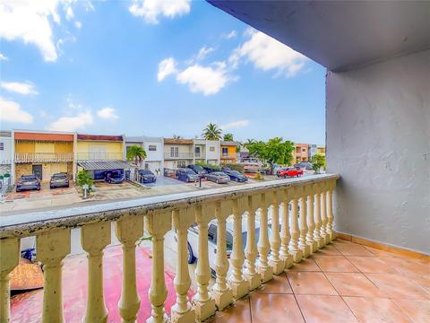 809 W 79th Pl, Hialeah, FL 33014 photo 22