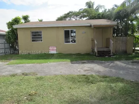 486 E 19th St, Hialeah, FL 33013 photo 1