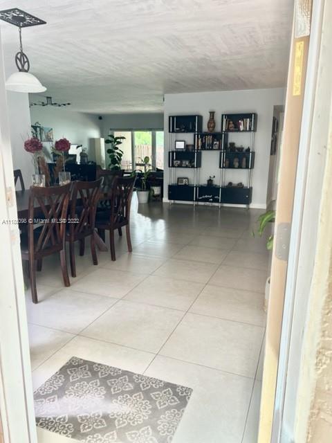 7310 Coldstream Dr, Hialeah, FL 33015 photo 9