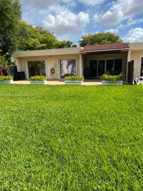 7310 Coldstream Dr, Hialeah, FL 33015 photo 4