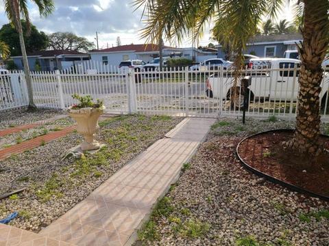 625 E 8th Ln, Hialeah, FL 33010 photo 3