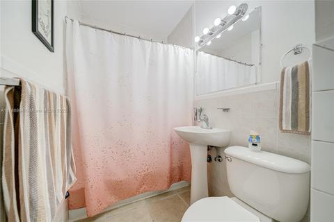 442 E 18th St, Hialeah, FL 33013 photo 7
