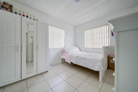 442 E 18th St, Hialeah, FL 33013 photo 6