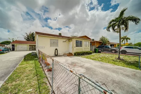 442 E 18th St, Hialeah, FL 33013 photo 1