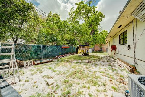 442 E 18th St, Hialeah, FL 33013 photo 18