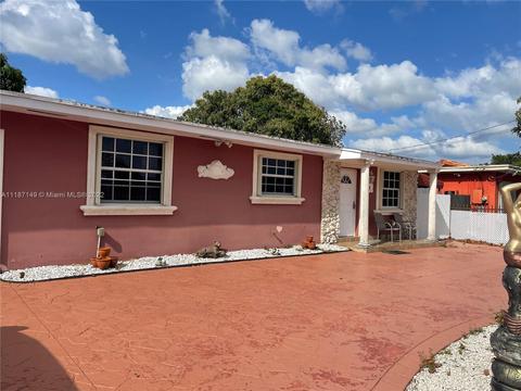 465 E 52nd St, Hialeah, FL 33013 photo 1