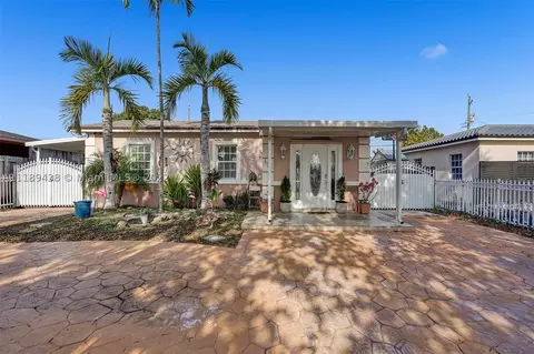 630 E 9th Ln, Hialeah, FL 33010 photo 1