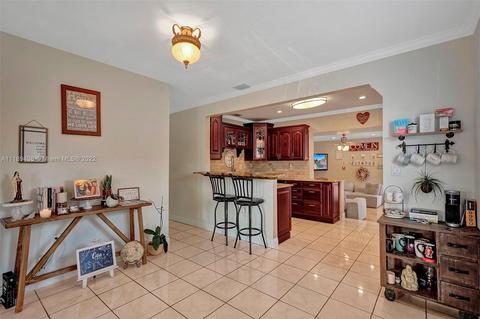 630 E 9th Ln, Hialeah, FL 33010 photo 34